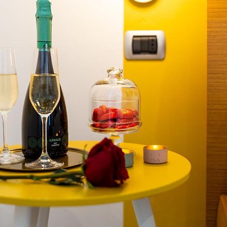 Lucenova Suite Guest-House Cagliari Ngoại thất bức ảnh