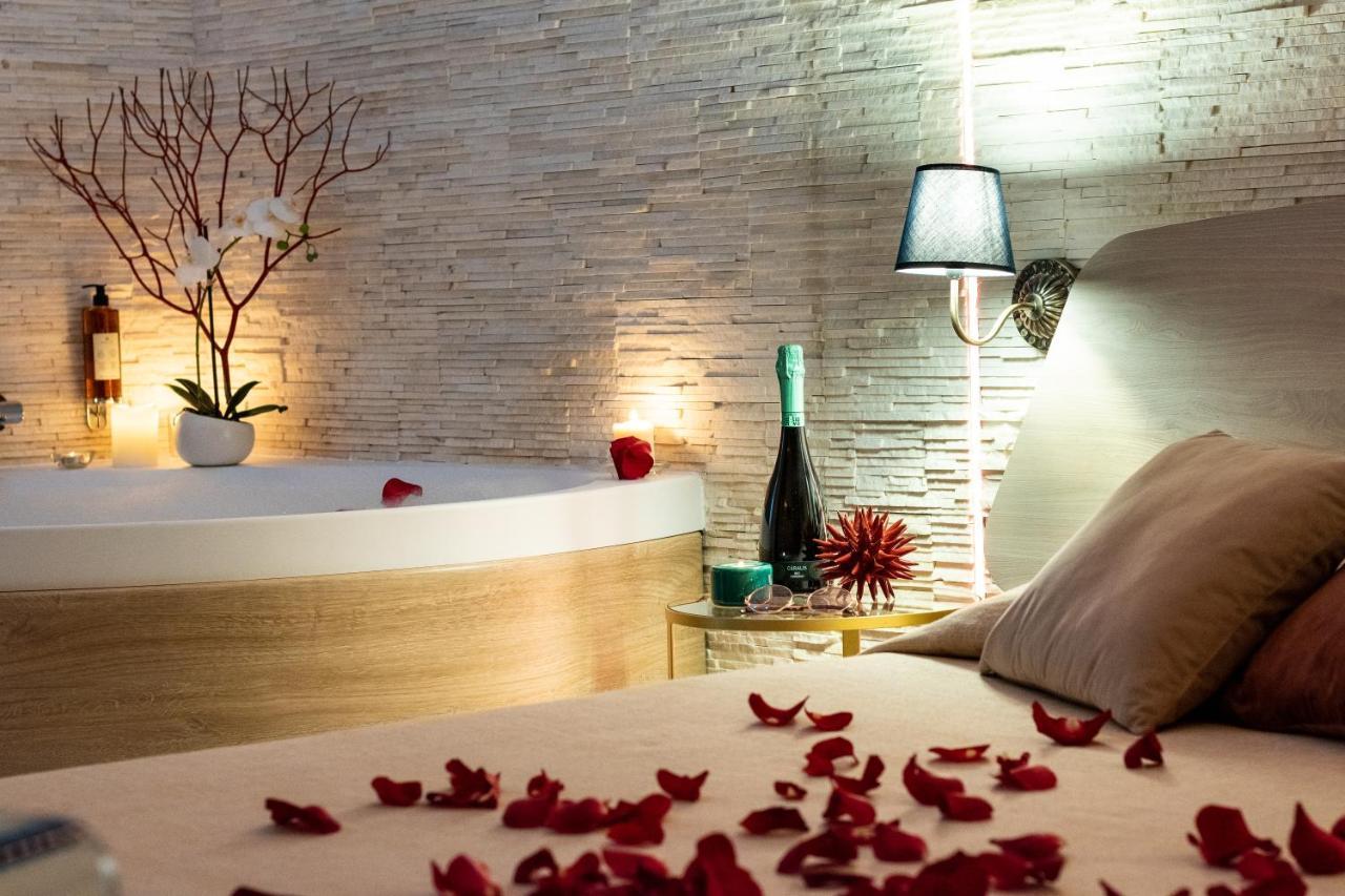 Lucenova Suite Guest-House Cagliari Ngoại thất bức ảnh