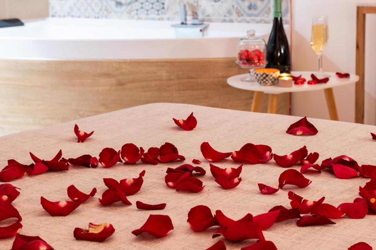 Lucenova Suite Guest-House Cagliari Ngoại thất bức ảnh