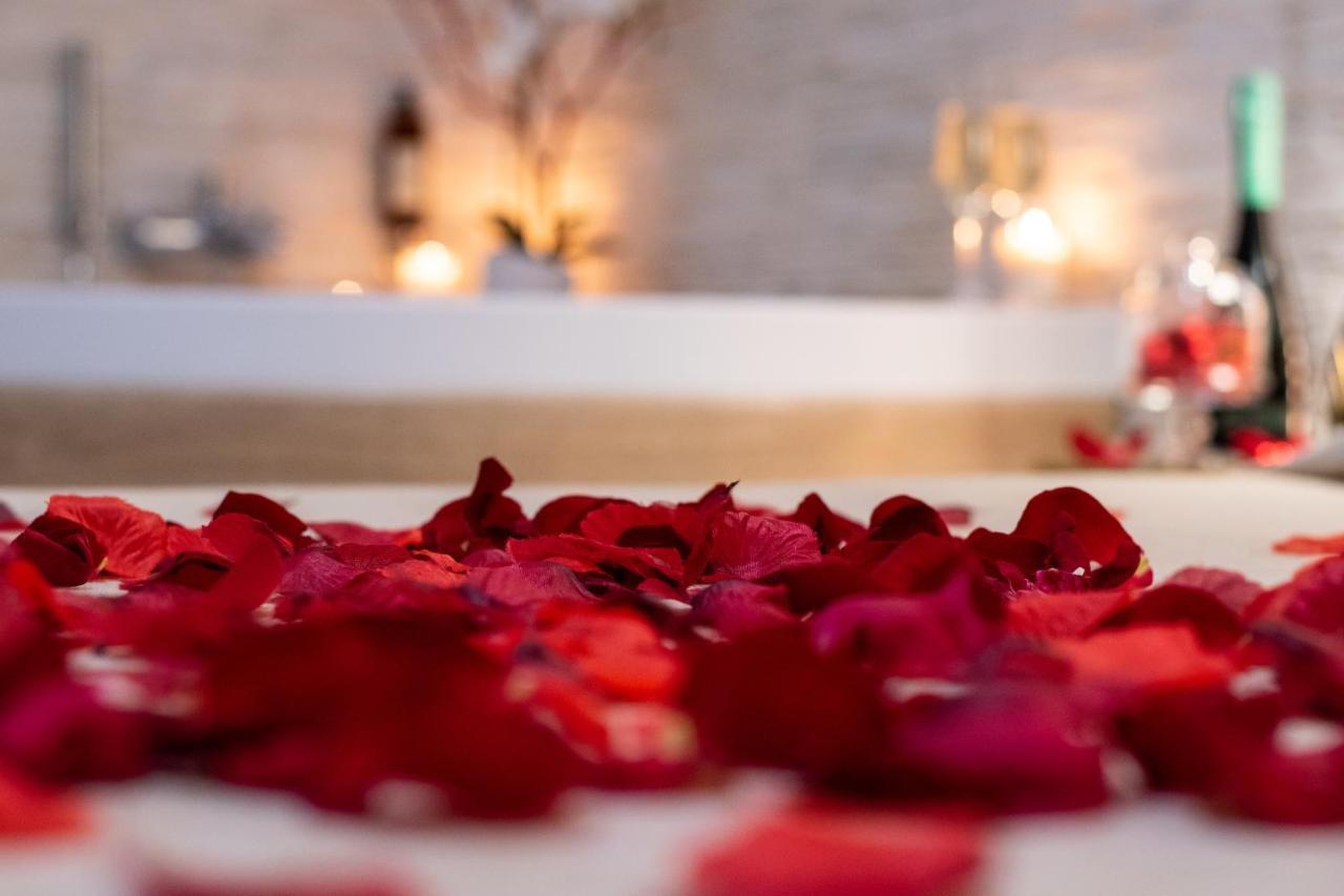 Lucenova Suite Guest-House Cagliari Ngoại thất bức ảnh