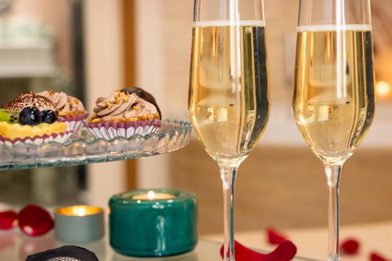 Lucenova Suite Guest-House Cagliari Ngoại thất bức ảnh